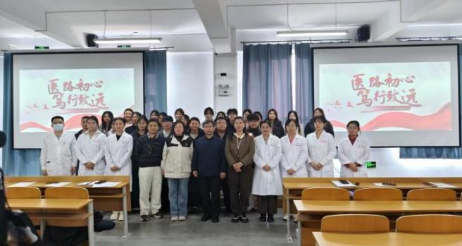 1360a4d08125149c8e74bc249225ce2d